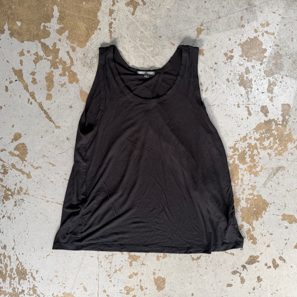 Black tank open back top